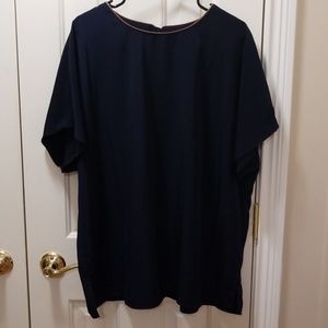 3/$12 Delta Burke navy blue tunic sz 2X